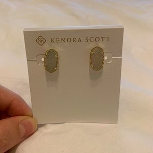 Kendra Scott Ellie Gold Stud Earrings in Iridescent Drusy